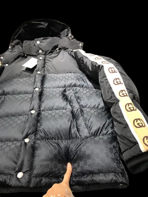 giubbotto gucci supreme